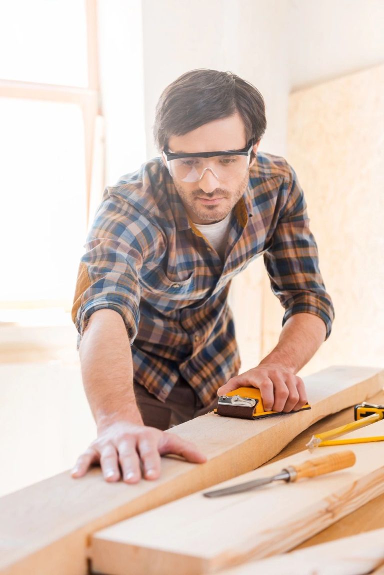 Canadians Planning to Spend Less on Home Renos [CIBC]